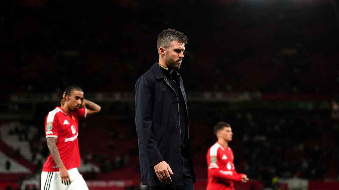 Manchester United in the Pits as Carrick Faces Tough Questions